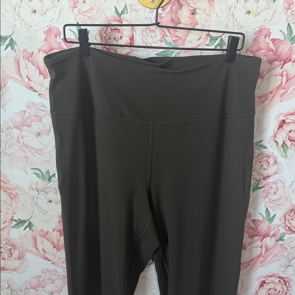 BRAND NEW! Lululemon Dark Olive Super-High-Rise Flared Pants - Picture 3 of 6